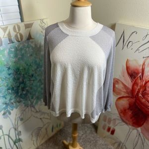 NWT Lane Bryant Metallic Tulip Back Sweater